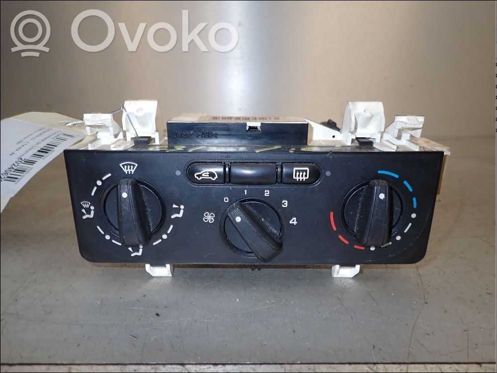 Citroen C3 Climate control unit 