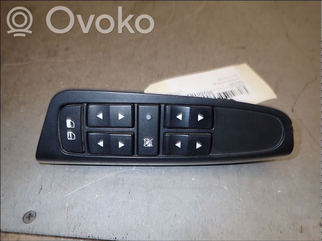 Fiat Stilo Przyciski szyb 