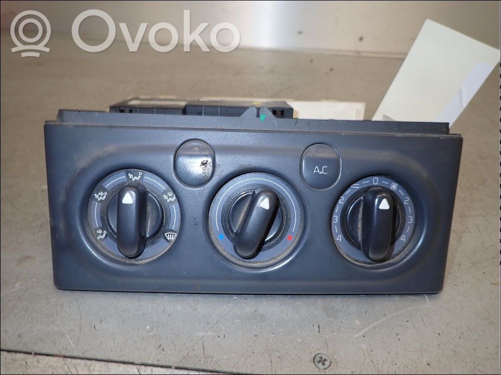 Renault Laguna I Panel klimatyzacji 