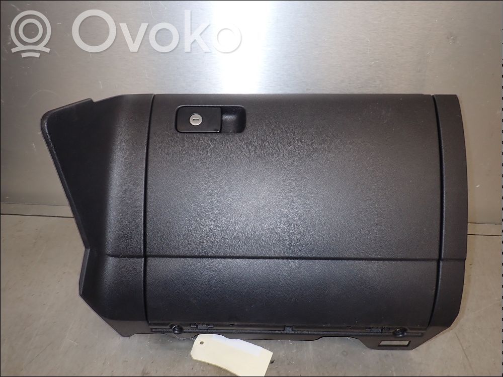 Volkswagen Golf VII Schowek deski rozdzielczej 