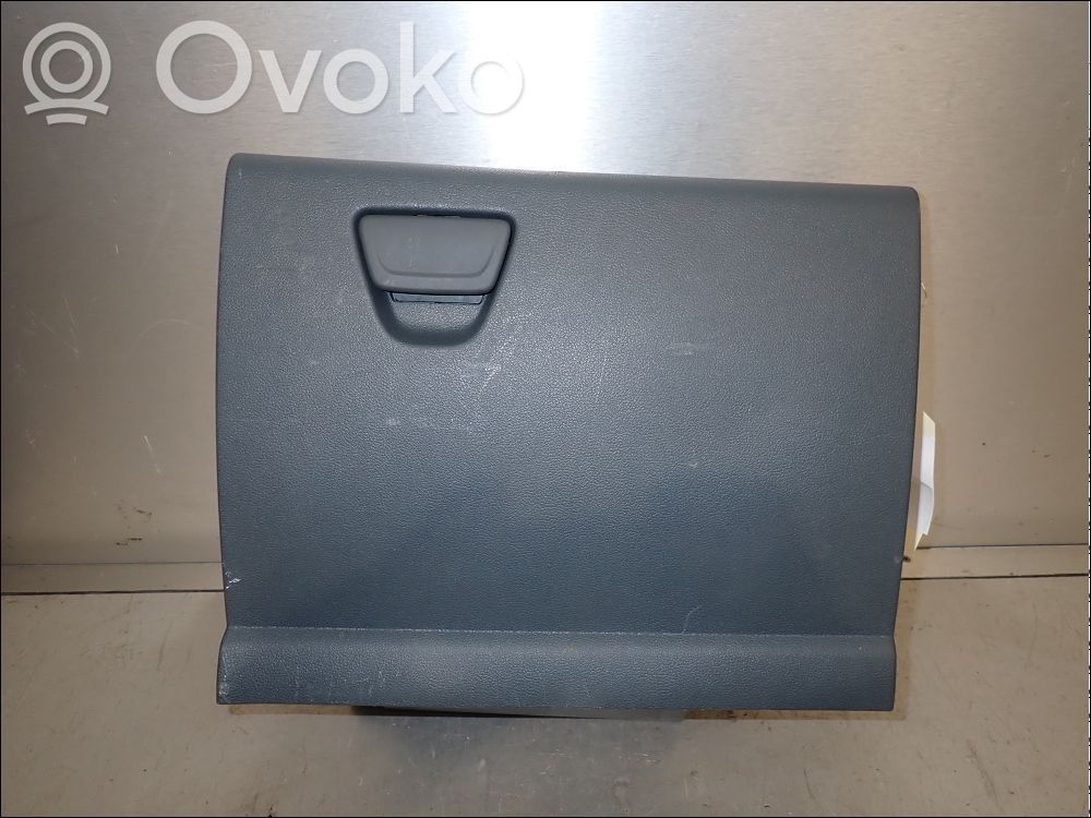 Ford C-MAX II Daiktadėžė 