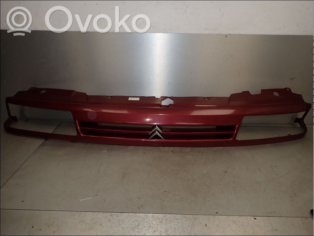 Citroen Evasion Etupuskurin ylempi jäähdytinsäleikkö 