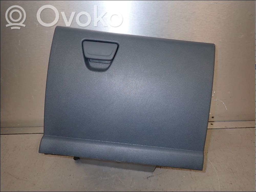 Ford C-MAX II Daiktadėžė 