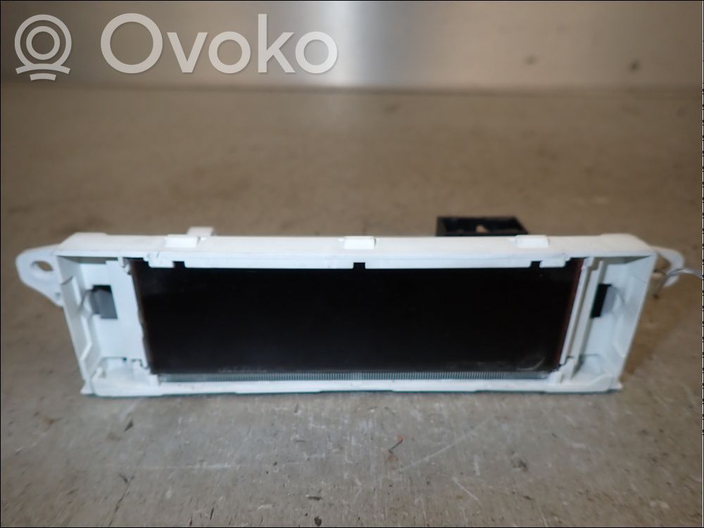 Peugeot 307 Screen/display/small screen 