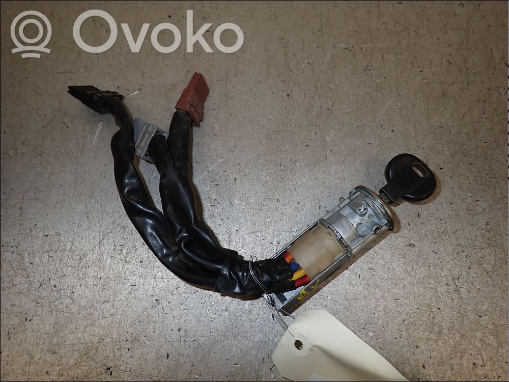 Citroen AX Vairo užraktas 