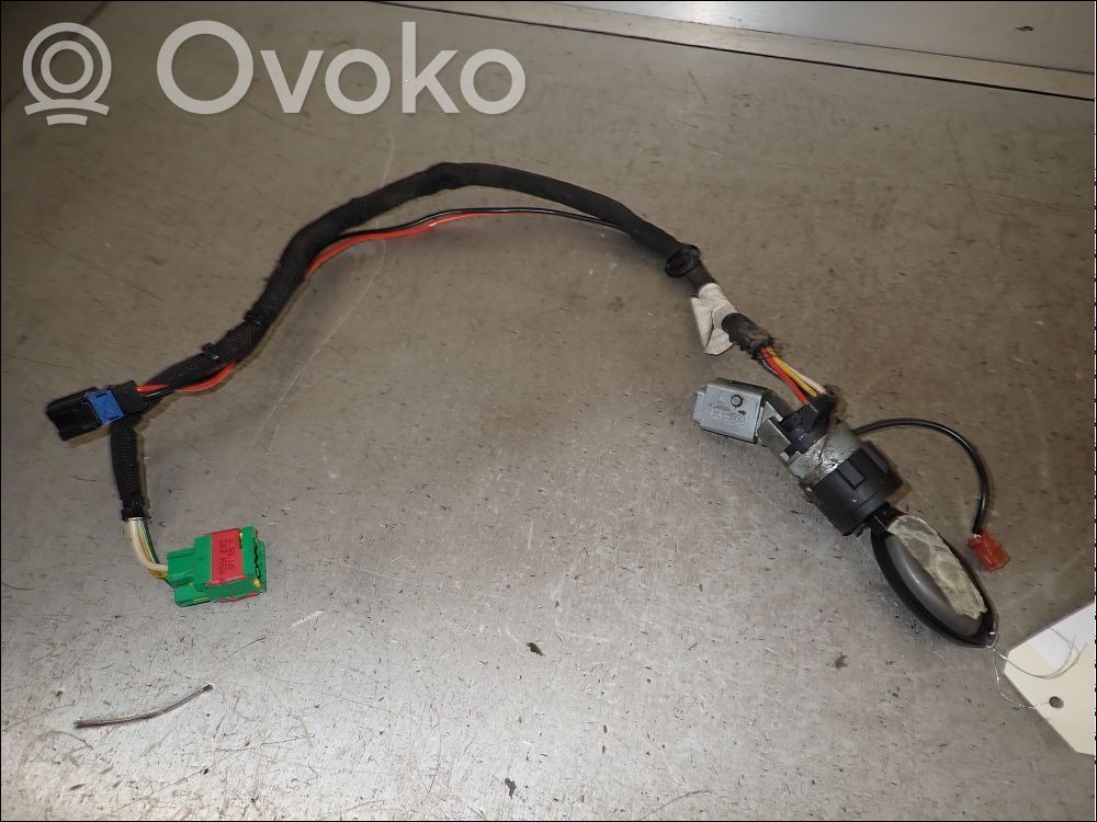 Ohjauspyörän lukitus   4162XT