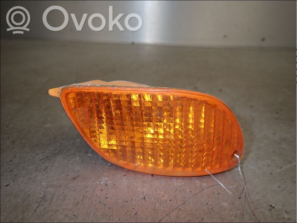 Ford Focus Front indicator light 