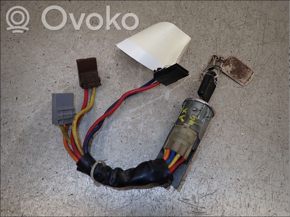 Citroen AX Vairo užraktas 