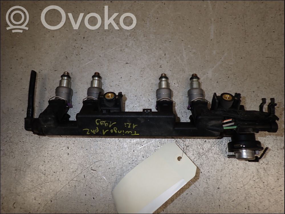 Renault Twingo I Inyector de combustible 
