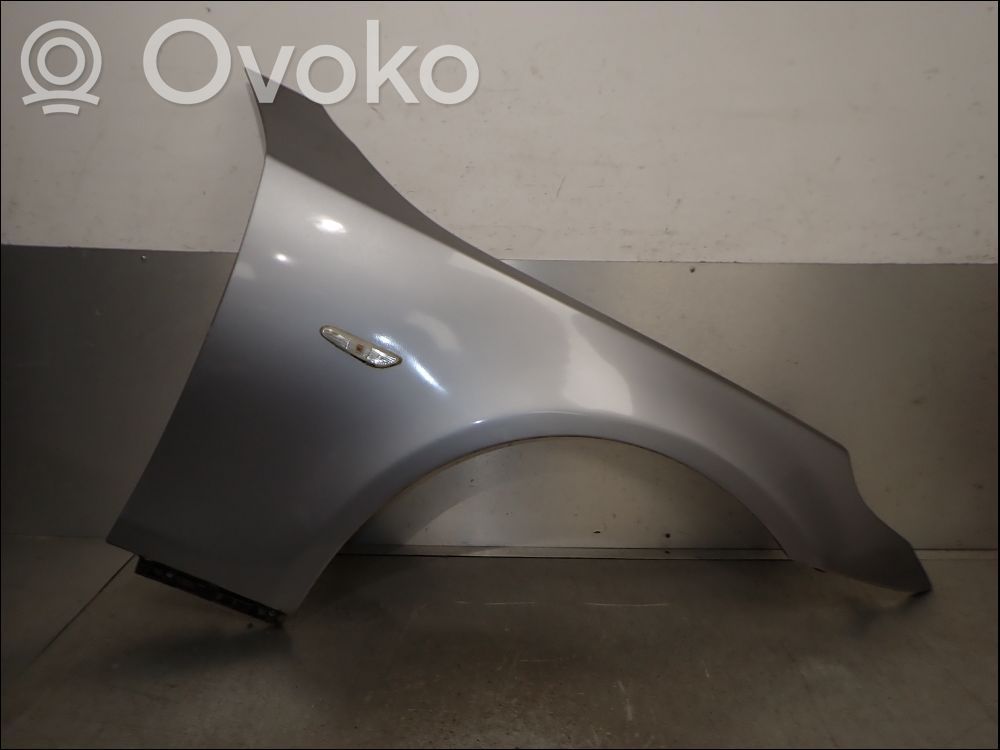 BMW 5 E60 E61 Aripă 