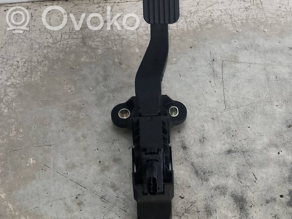 Beschleunigungssensor Gaspedalsensor   00136810