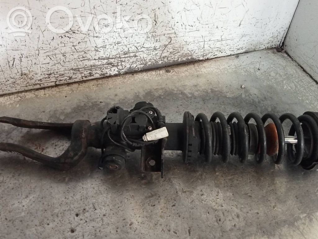BMW 5 F10 F11 Amortyzator osi przedniej ze sprężyną 