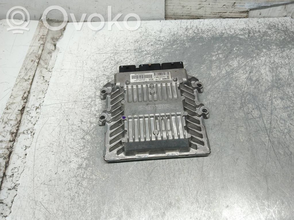 Peugeot 407 Engine control unit/module 