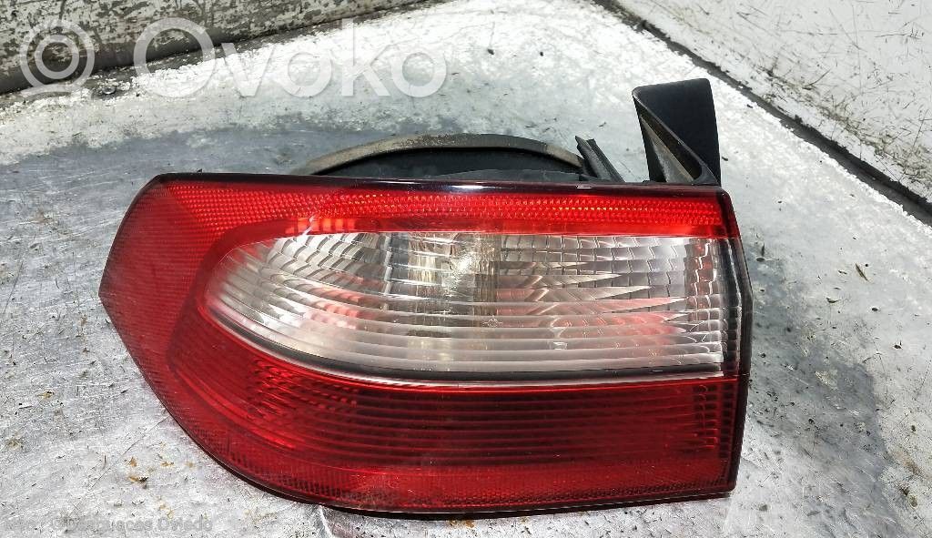 Rear/tail lights