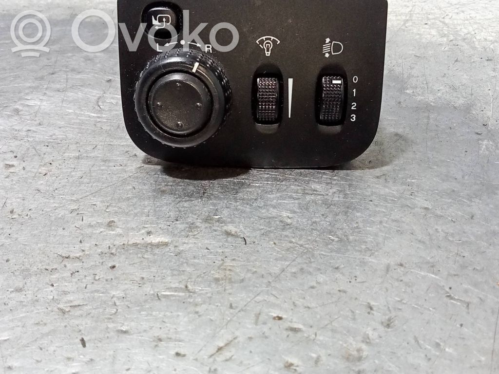 Chevrolet Evanda Panel lighting control switch 
