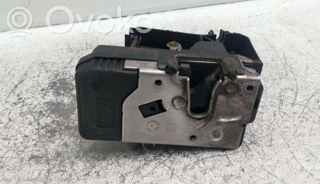 Opel Astra G Front door lock motor 