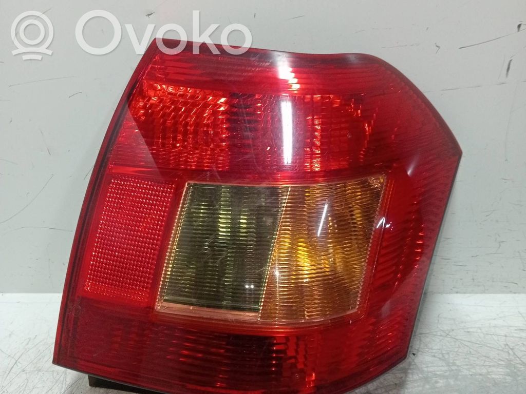 Rear/tail lights
