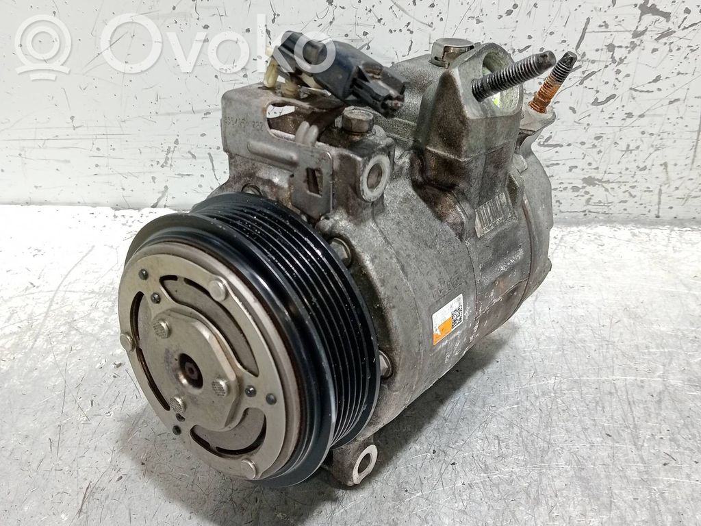 Ford Focus Ilmastointilaitteen kompressorin pumppu (A/C) 
