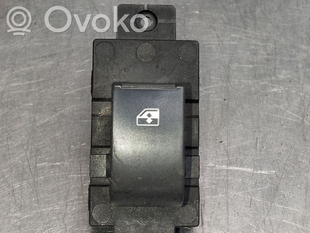Electric window control switch   202005438