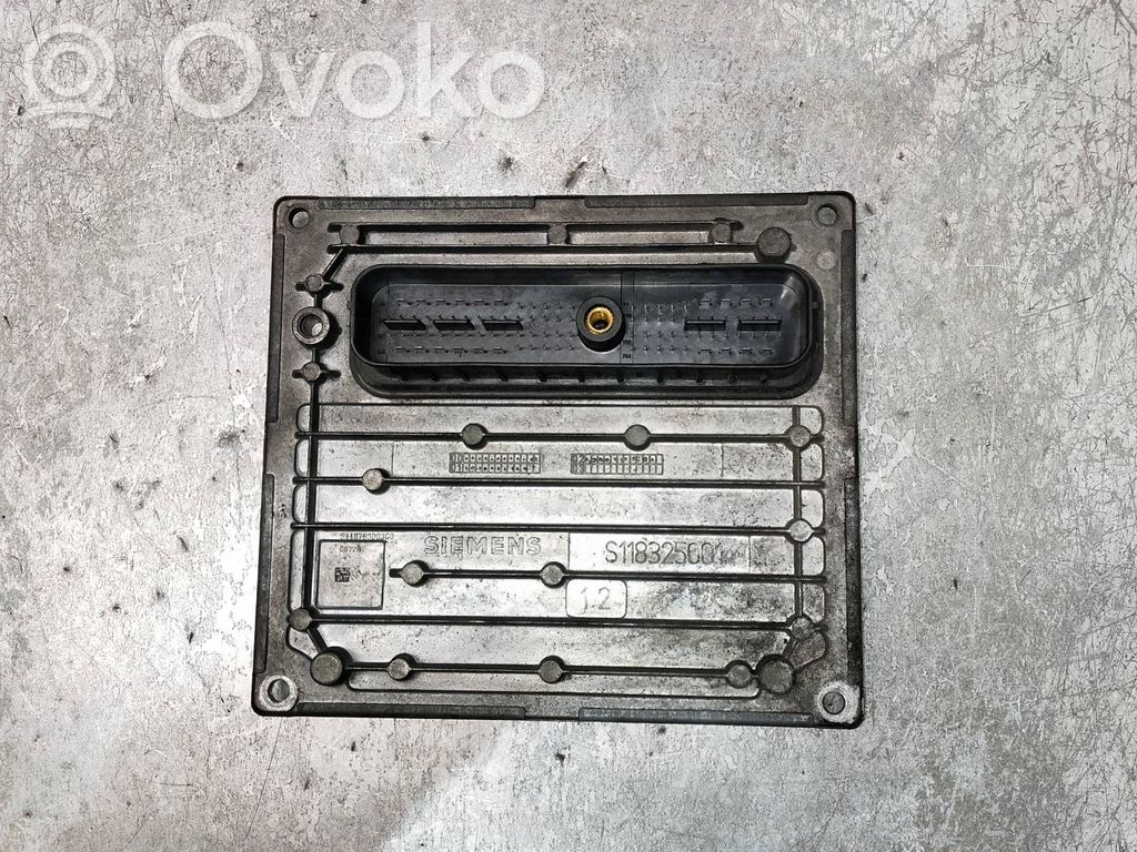 Ford Fiesta Engine control unit/module 