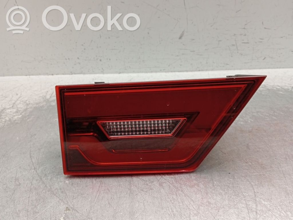 Jaguar E-Pace Headlight/headlamp bulb 