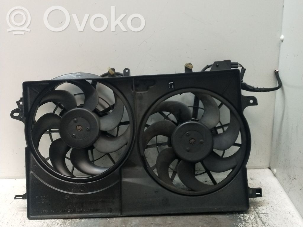Elektrisks radiatoru ventilators   3135103221
