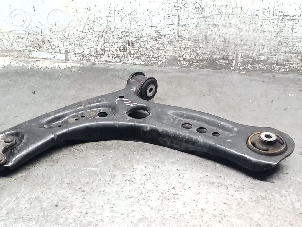 Front control arm   5C0407151L