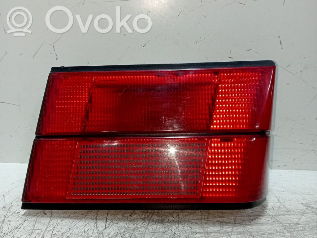 Tailgate rear/tail lights   1384012R