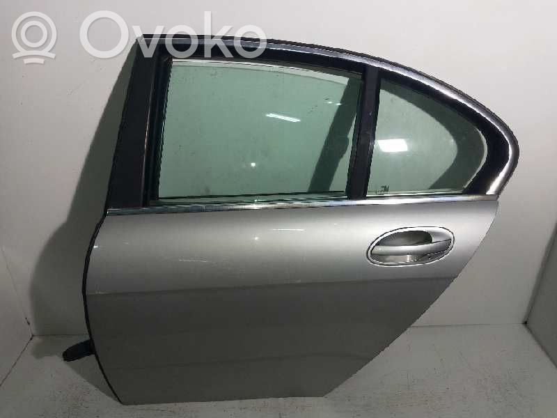 Rear door
