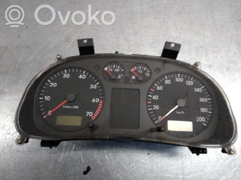 Seat Arosa Velocímetro (tablero de instrumentos) 