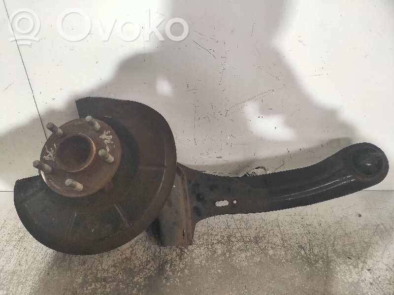 Volvo S40 Aizmugurē riteņa rumbas vārpstas šarnīrs (stupica, capfa) 
