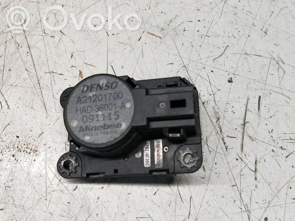 Mercedes-Benz Citan W415 Salono oro mazgo plastikinis korpusas 