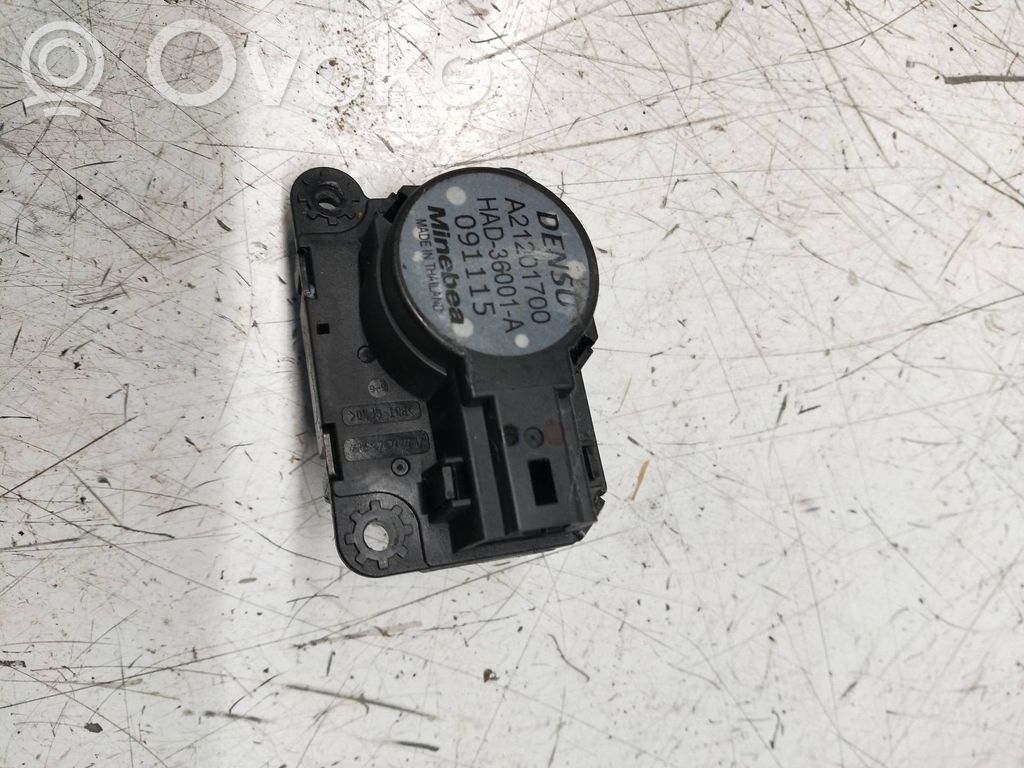 Mercedes-Benz Citan W415 Salono oro mazgo plastikinis korpusas 