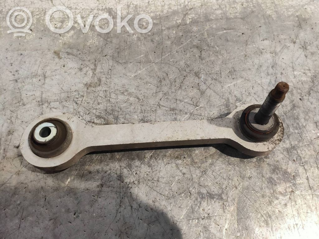Brazo de suspensión trasero   19TID