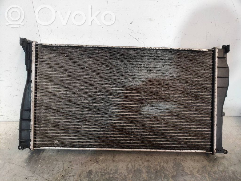 BMW 3 E90 E91 Coolant radiator 