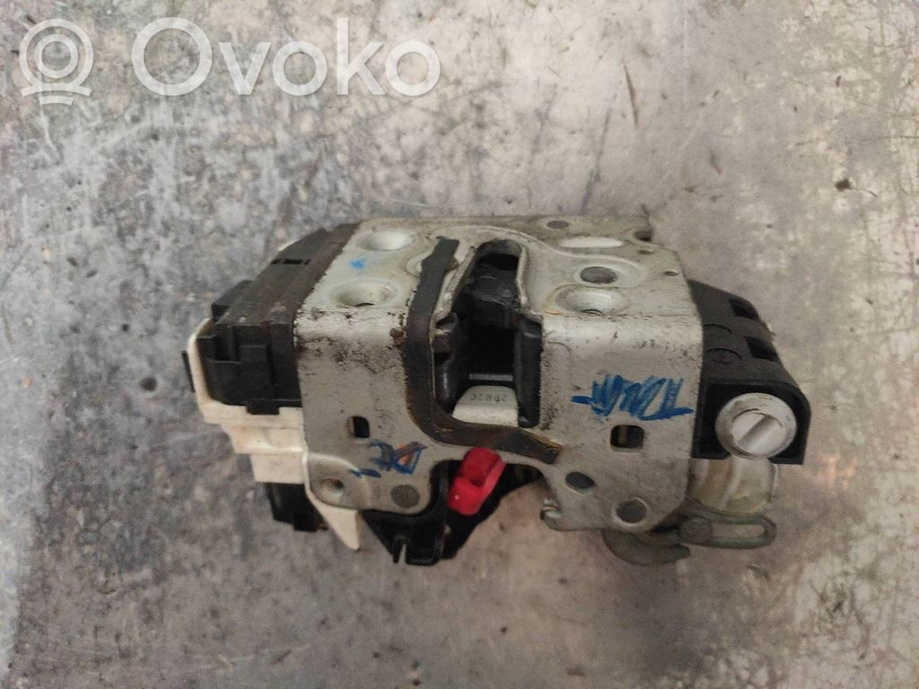 Rear door soft close latching motor