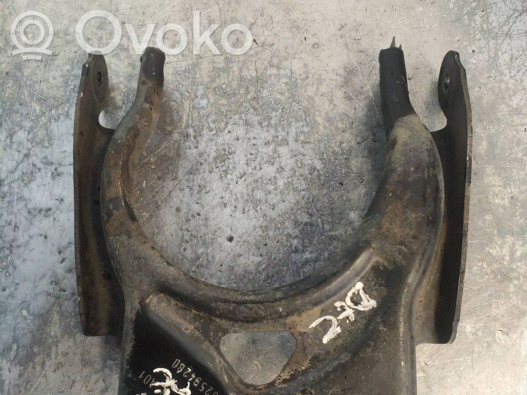 Front control arm   9682594280