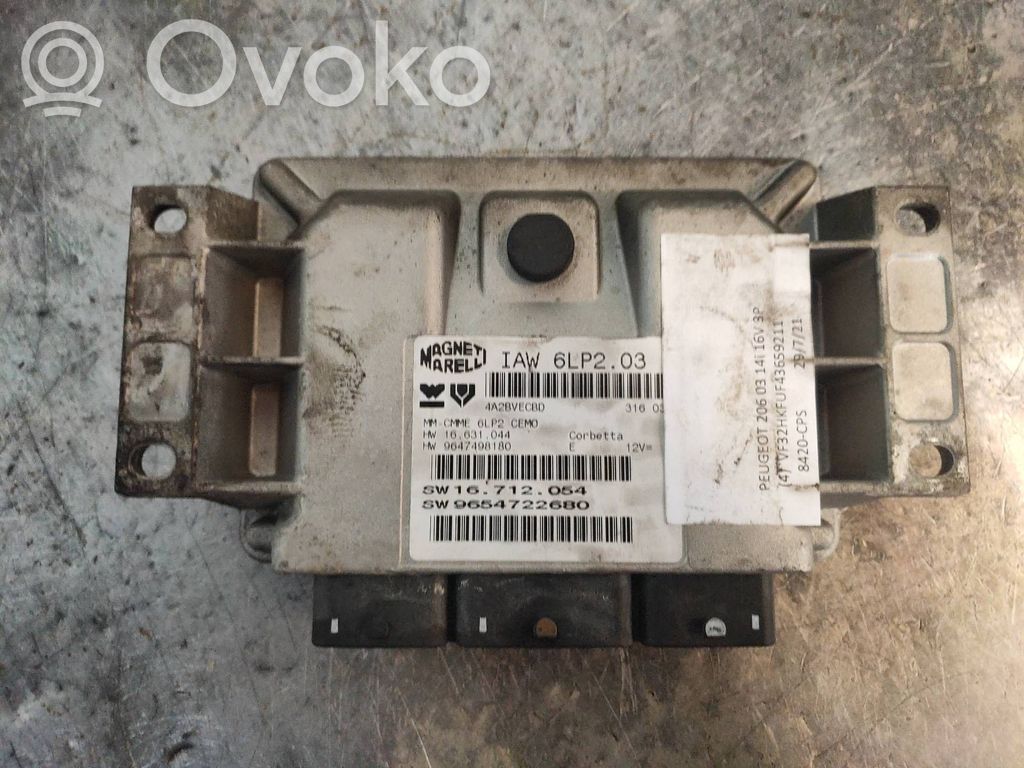 Peugeot 206 Variklio valdymo blokas 