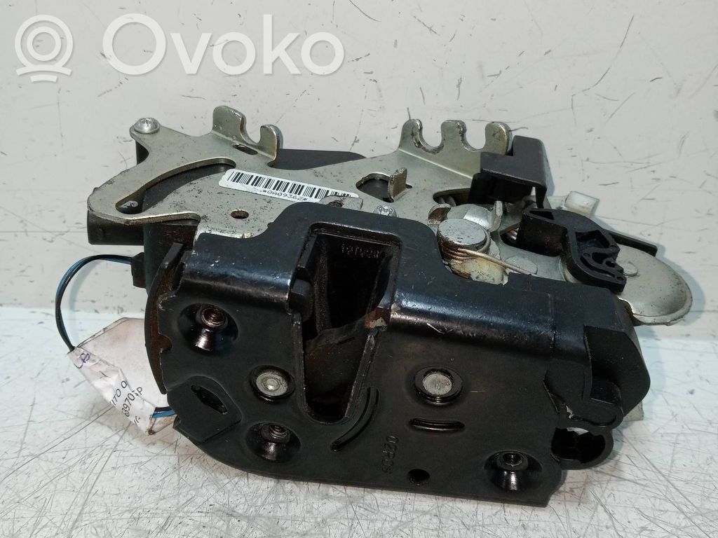 Mercedes-Benz Vito Viano W639 Silniczek zamka drzwi 