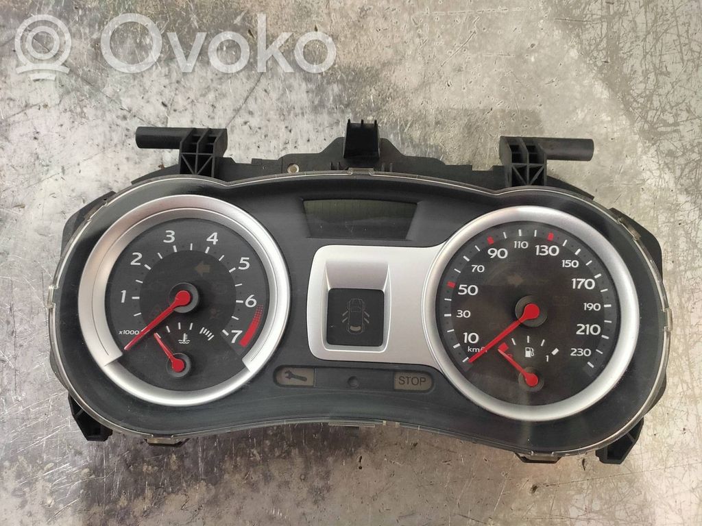 Renault Clio II Speedometer (instrument cluster) 