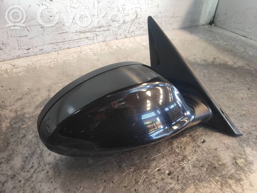 Front door electric wing mirror