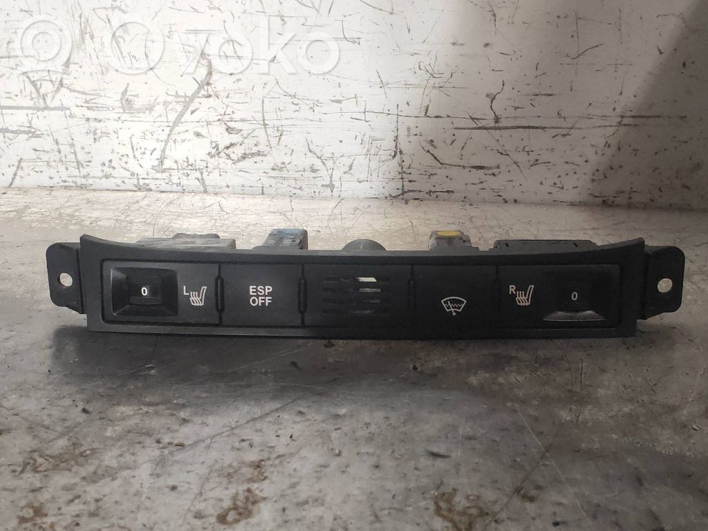 KIA Carnival Otros interruptores/perillas/selectores 