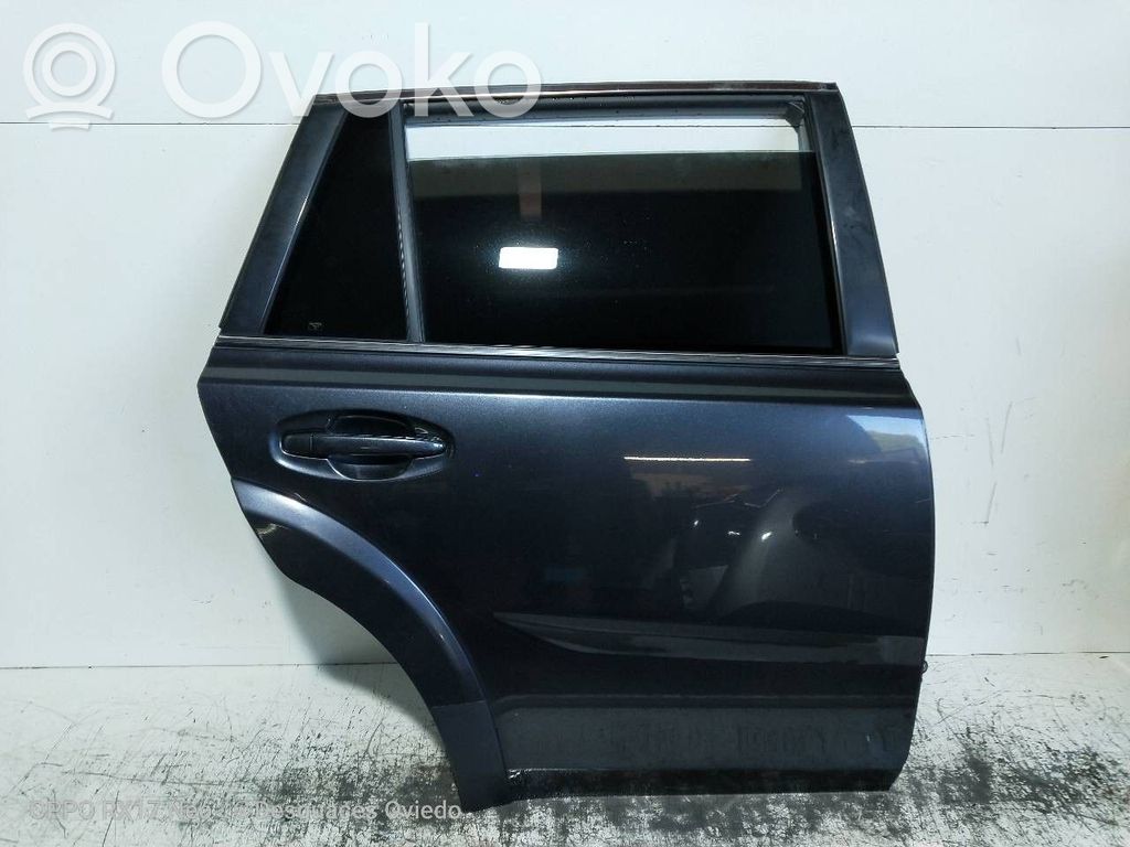 Rear door