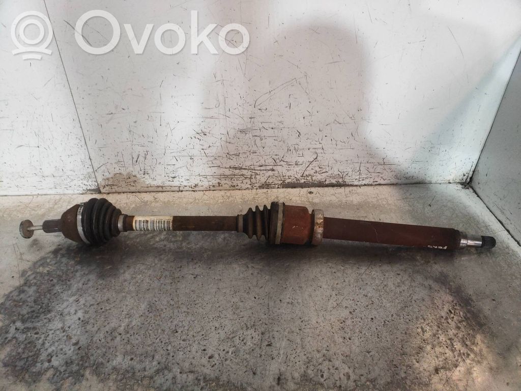 Ford Focus Priekinis pusašis 