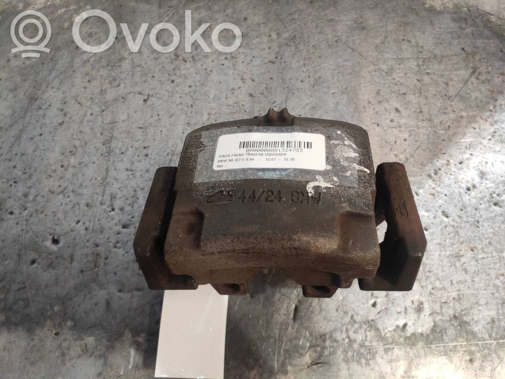 Rear brake caliper
