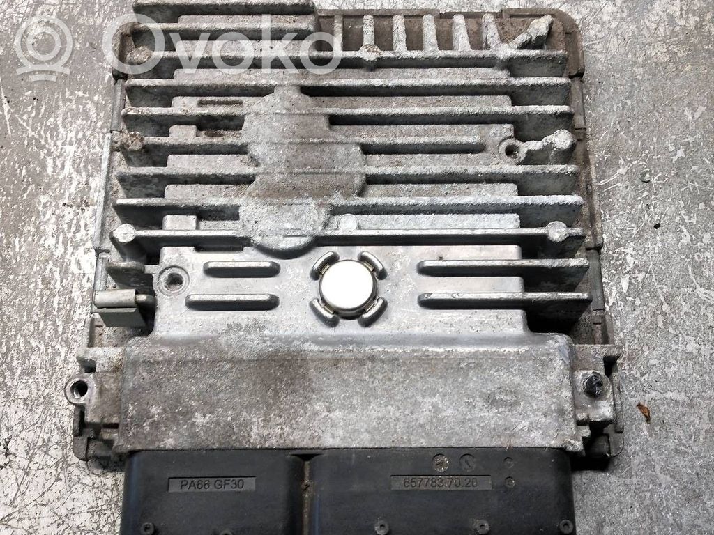 Audi A3 S3 8P Calculateur moteur ECU 