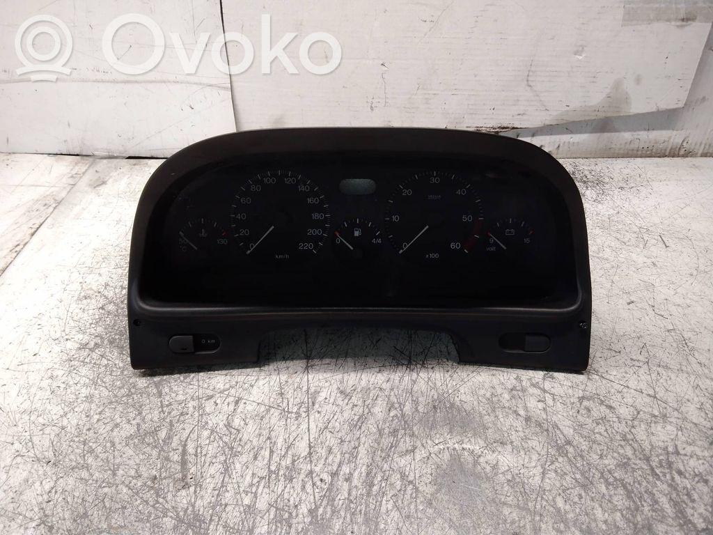Speedometer (instrument cluster)
