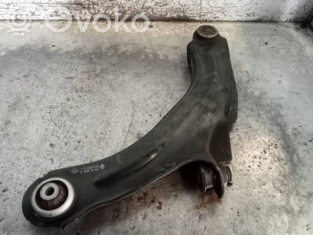 Brazo de suspensión delantero