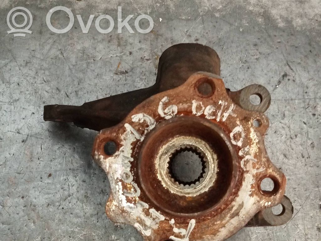 Front wheel hub spindle knuckle