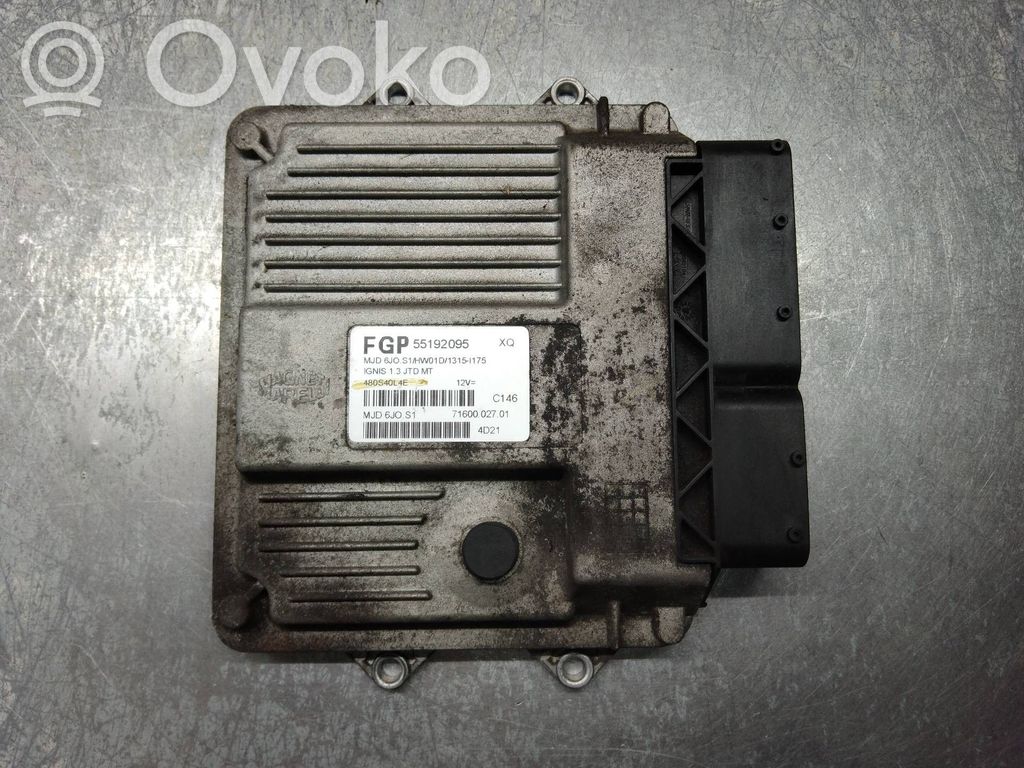 Suzuki Ignis Engine control unit/module 